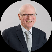 Dr Ross Snow