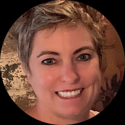 Dr Loretta Reiter